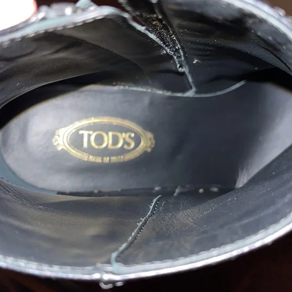 TOD’s Leather Ankle Boots